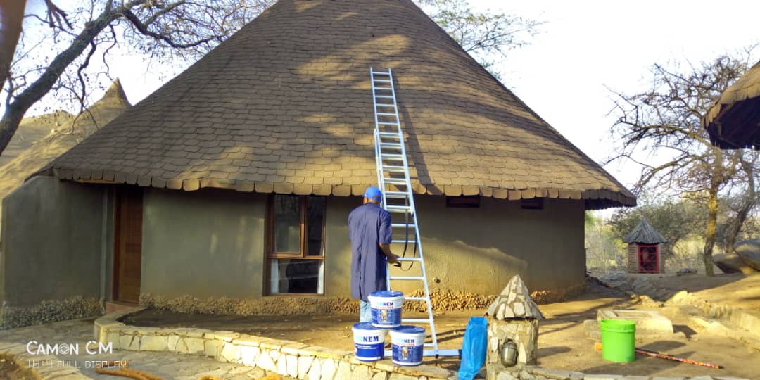 Tanzanya geleneksel evler MS Polymer ile su yalıtımı